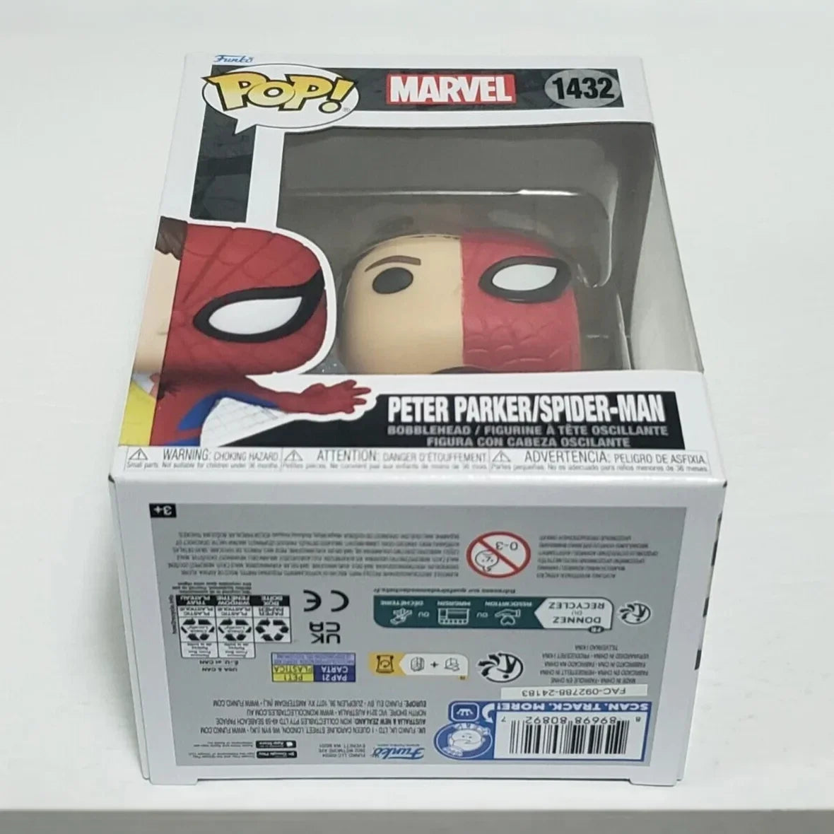 Funko Pop! Marvel Spider-Man #1432 - Image 6