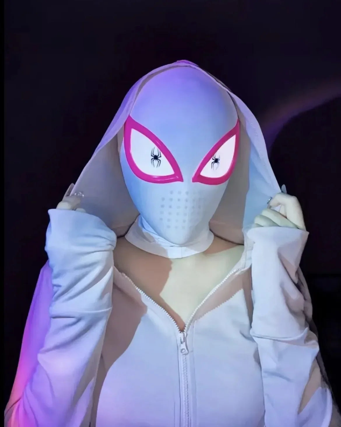 Spider-Man Remote-Controlled Light-Up Movable Hood